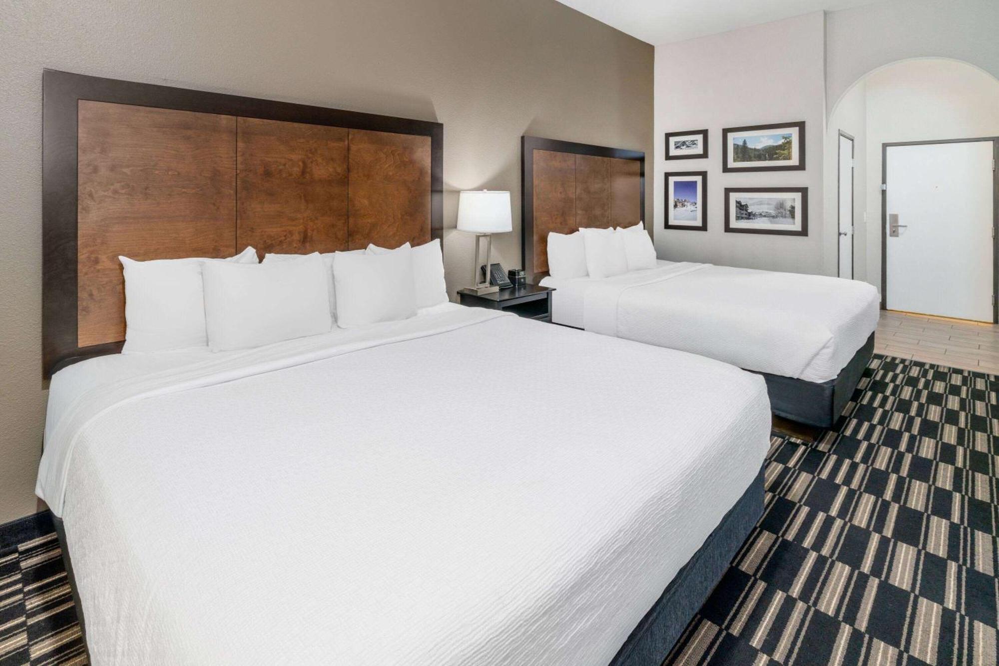 La Quinta Inn By Wyndham Steamboat Springs Exterior photo